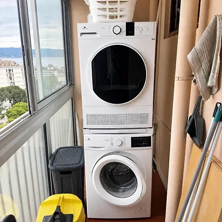 Apartamento T3 Lumineux Avec Balcon Et Parking Proche Plages Et Du Centre-ville